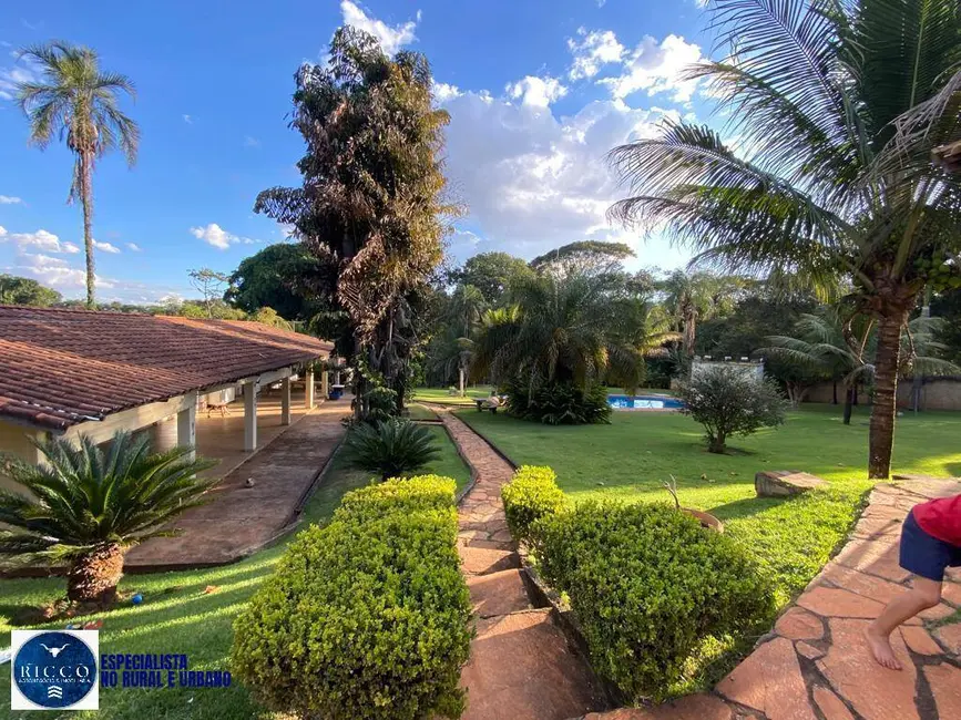 Foto 3 de Chácara com 4 quartos à venda, 8000m2 em Chácaras de Recreio São Joaquim, Goiania - GO