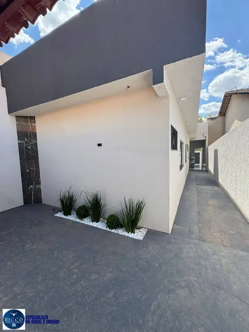 Foto 3 de Casa com 3 quartos à venda, 180m2 em Jardim Canadá, Aparecida De Goiania - GO