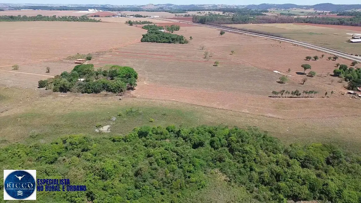 Foto 8 de Chácara com 4 quartos à venda, 8m2 em Inhumas - GO