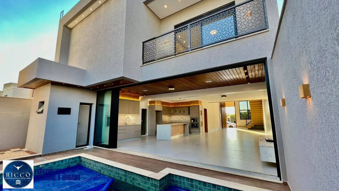 Casa com 4 quartos à venda, 287m2 em Senador Canedo - GO - imagem 1 Foto 1 de Casa com 4 quartos à venda, 287m2 em Senador Canedo - GO