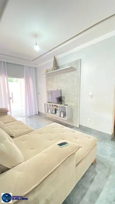 Foto 2 de Casa com 3 quartos à venda, 390m2 em São Francisco, Goiania - GO