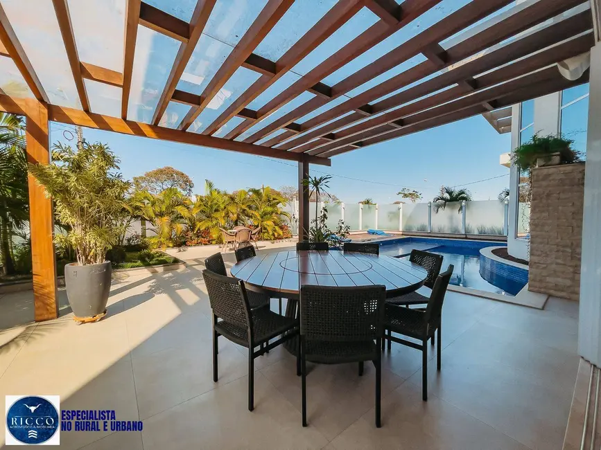 Foto 3 de Casa de Condomínio com 5 quartos à venda, 734m2 em Jardins Lisboa, Goiania - GO