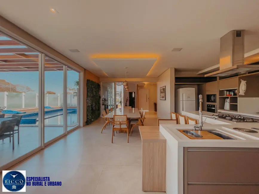 Foto 9 de Casa de Condomínio com 5 quartos à venda, 734m2 em Jardins Lisboa, Goiania - GO