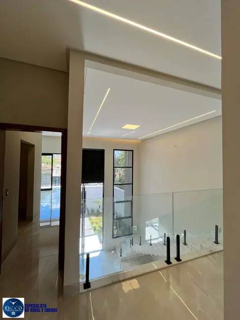 Sobrado com 4 quartos à venda, 240m2 em Jardim Presidente, Goiania - GO - imagem 5 Foto 5 de Sobrado com 4 quartos à venda, 240m2 em Jardim Presidente, Goiania - GO