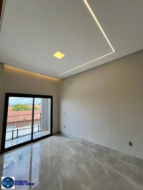 Sobrado com 4 quartos à venda, 240m2 em Jardim Presidente, Goiania - GO - imagem 6 Foto 6 de Sobrado com 4 quartos à venda, 240m2 em Jardim Presidente, Goiania - GO