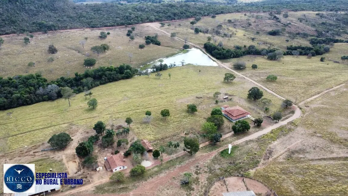 Foto 3 de Fazenda / Haras com 3 quartos à venda, 96m2 em Itapuranga - GO