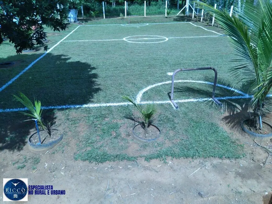 Foto 3 de Chácara com 2 quartos à venda, 4000m2 em Bela Vista De Goias - GO