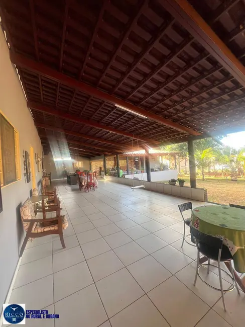 Chácara com 3 quartos à venda, 1800m2 em Guapo - GO - imagem 2 Foto 2 de Chácara com 3 quartos à venda, 1800m2 em Guapo - GO