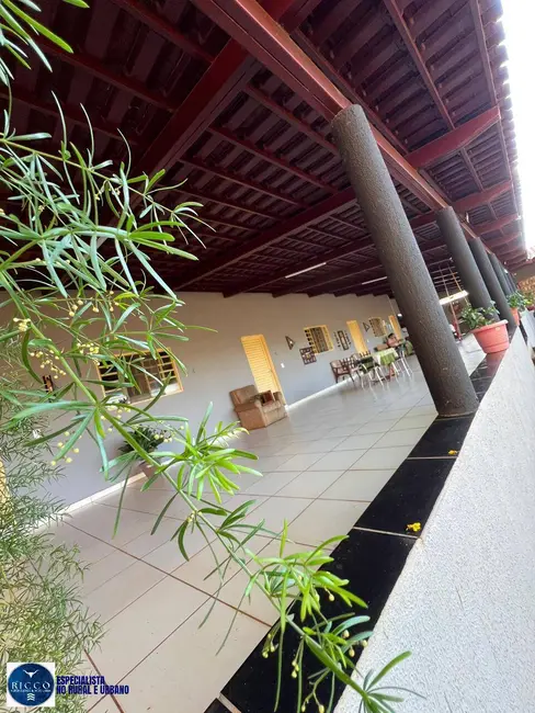 Chácara com 3 quartos à venda, 1800m2 em Guapo - GO - imagem 5 Foto 5 de Chácara com 3 quartos à venda, 1800m2 em Guapo - GO