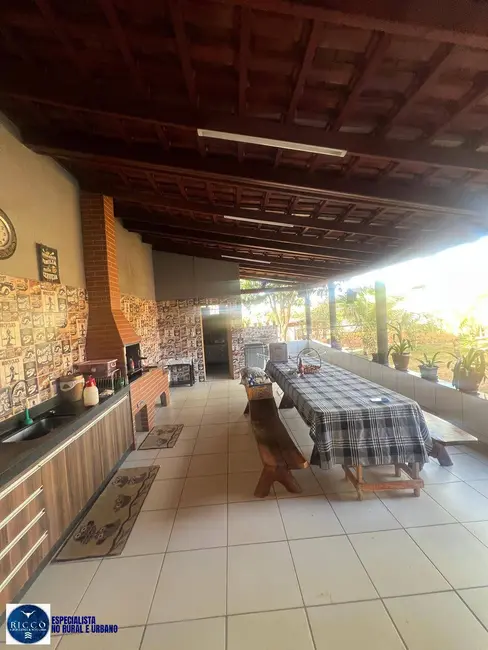 Chácara com 3 quartos à venda, 1800m2 em Guapo - GO - imagem 3 Foto 3 de Chácara com 3 quartos à venda, 1800m2 em Guapo - GO