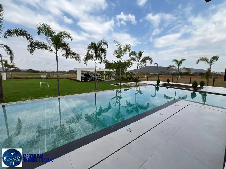 Chácara com 4 quartos à venda, 1573m2 em Guapo - GO - imagem 4 Foto 4 de Chácara com 4 quartos à venda, 1573m2 em Guapo - GO