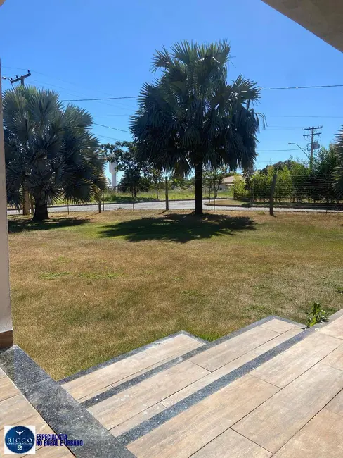Foto 4 de Chácara com 3 quartos à venda, 3800m2 em Bela Vista De Goias - GO