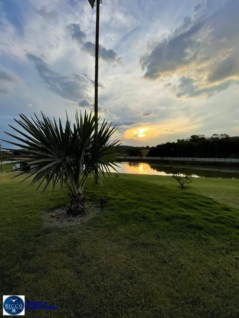 Chácara com 3 quartos à venda em Inhumas - GO - imagem 8 Foto 8 de Chácara com 3 quartos à venda em Inhumas - GO