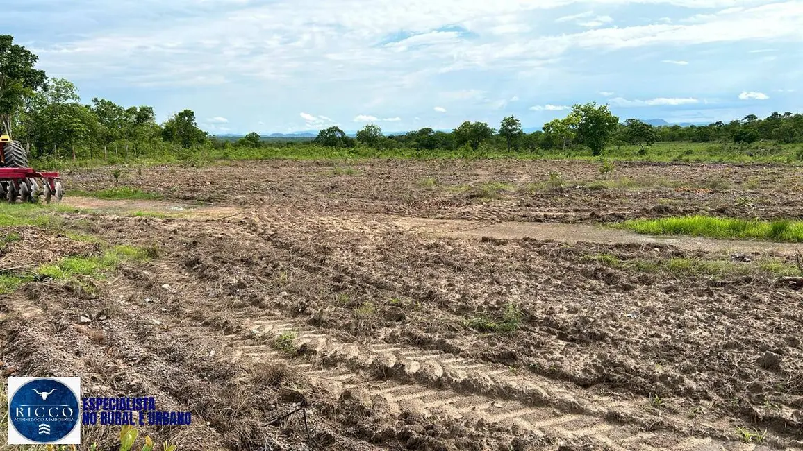 Foto 8 de Fazenda / Haras com 2 quartos à venda, 210m2 em Parana - TO