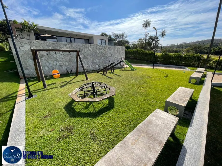 Foto 4 de Chácara com 4 quartos à venda, 2000m2 em Hidrolandia - GO