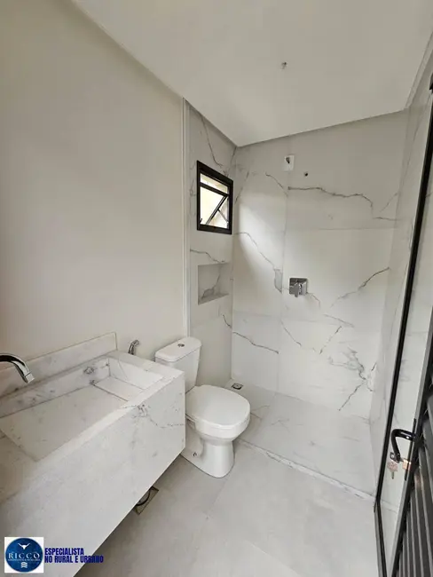 Foto 6 de Casa de Condomínio com 4 quartos à venda, 215m2 em Senador Canedo - GO