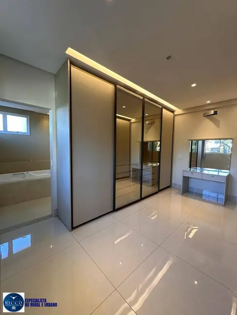 Foto 7 de Casa de Condomínio com 3 quartos à venda, 426m2 em Residencial Goiânia Golfe Clube, Goiania - GO
