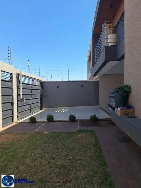 Foto 2 de Sobrado com 3 quartos à venda, 250m2 em Jardim Atlântico, Goiania - GO