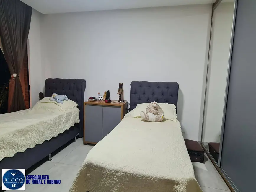 Foto 7 de Sobrado com 3 quartos à venda, 250m2 em Jardim Atlântico, Goiania - GO