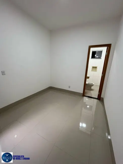 Foto 5 de Casa com 3 quartos à venda, 210m2 em Jardim Atlântico, Goiania - GO