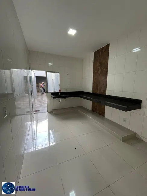 Foto 4 de Casa com 3 quartos à venda, 210m2 em Jardim Atlântico, Goiania - GO