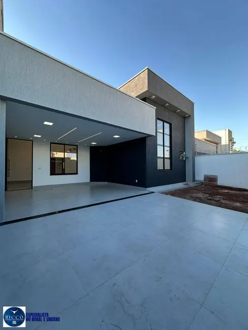 Foto 1 de Casa com 3 quartos à venda, 240m2 em Setor Três Marias, Goiania - GO