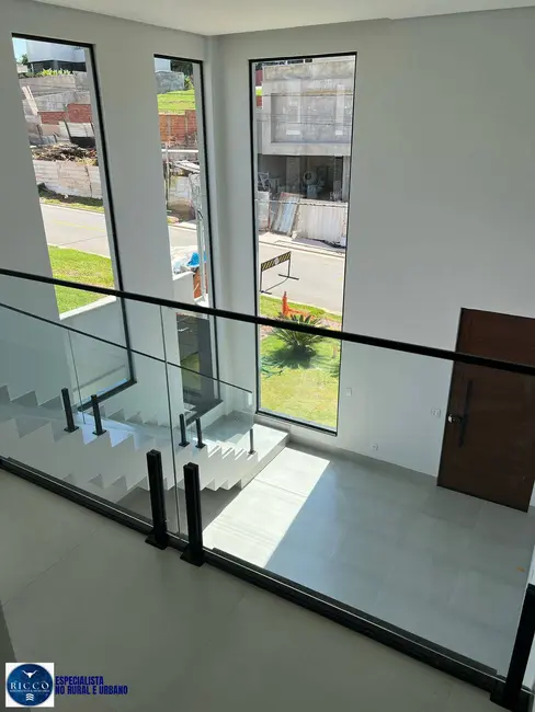 Foto 3 de Casa de Condomínio com 4 quartos à venda, 300m2 em Senador Canedo - GO