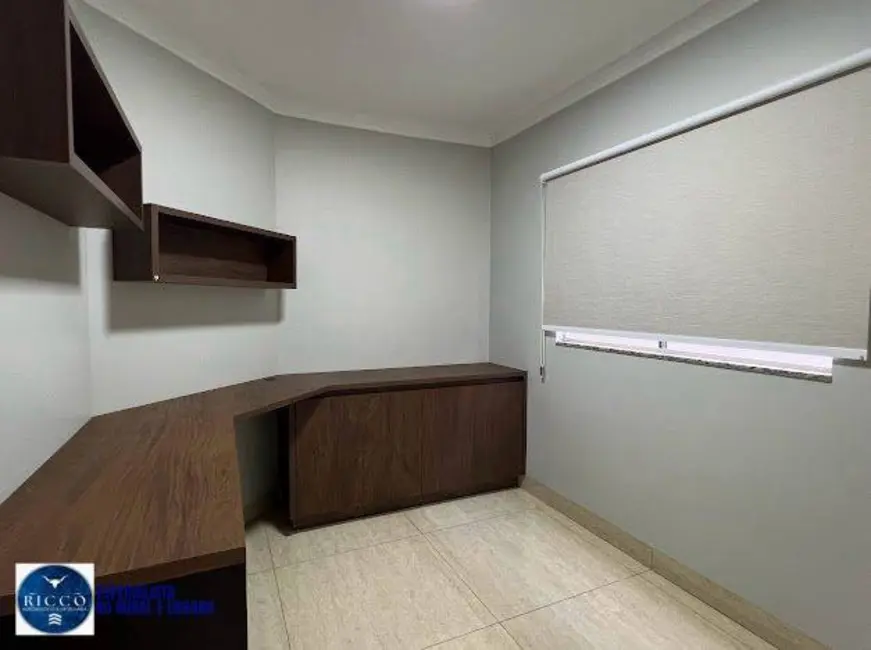 Foto 9 de Casa com 3 quartos à venda, 203m2 em Vila Mariana, Aparecida De Goiania - GO