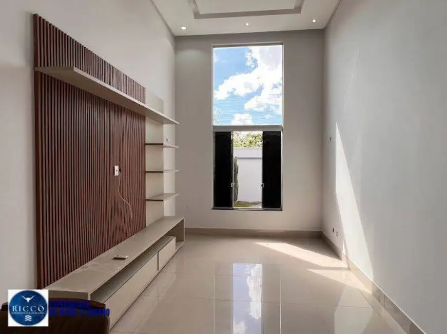 Foto 2 de Casa com 3 quartos à venda, 180m2 em Itapoã, Aparecida De Goiania - GO