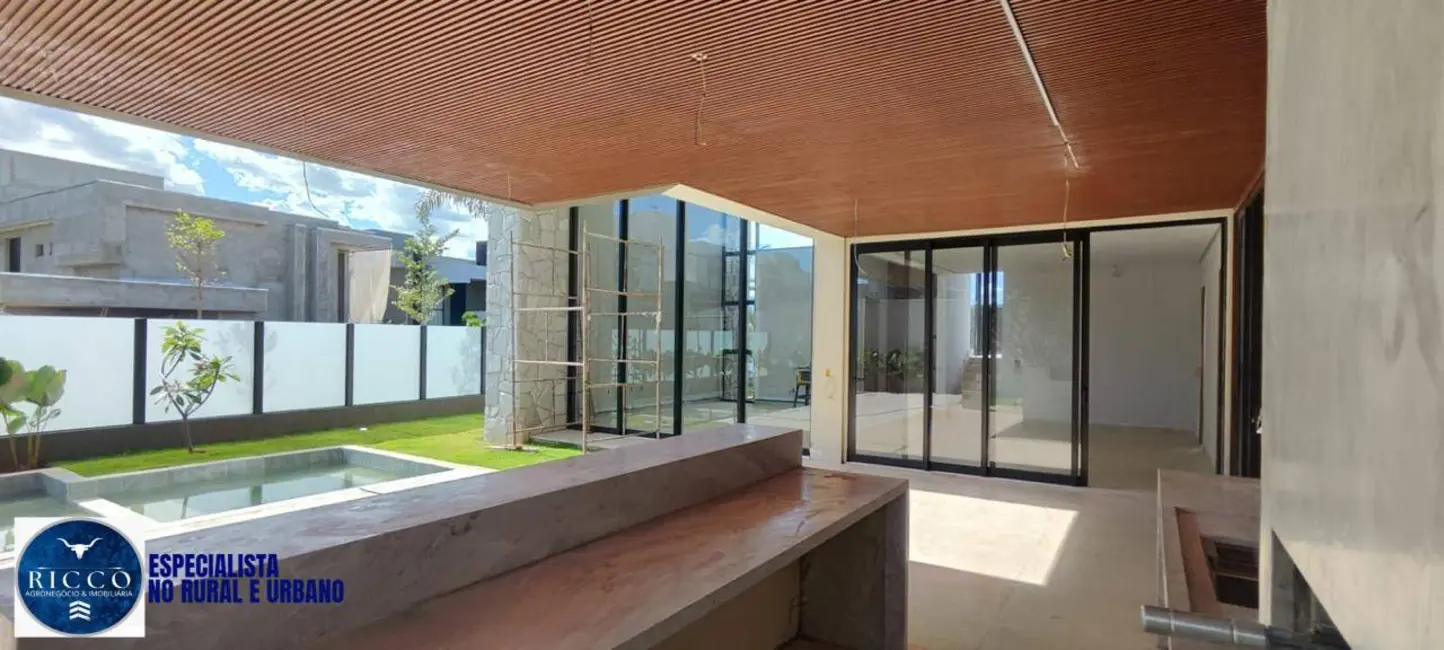 Casa de Condomínio com 4 quartos à venda, 532m2 em Goiania - GO - imagem 3 Foto 3 de Casa de Condomínio com 4 quartos à venda, 532m2 em Goiania - GO