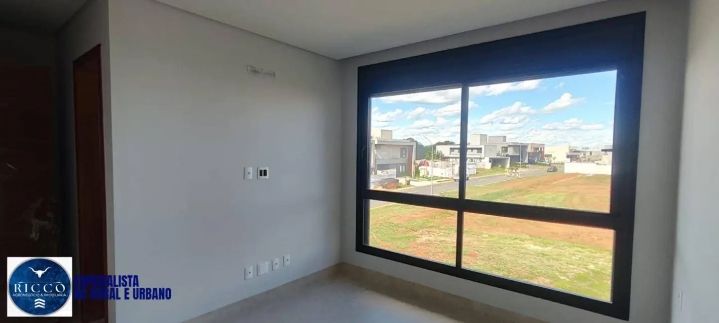 Casa de Condomínio com 4 quartos à venda, 532m2 em Goiania - GO - imagem 5 Foto 5 de Casa de Condomínio com 4 quartos à venda, 532m2 em Goiania - GO