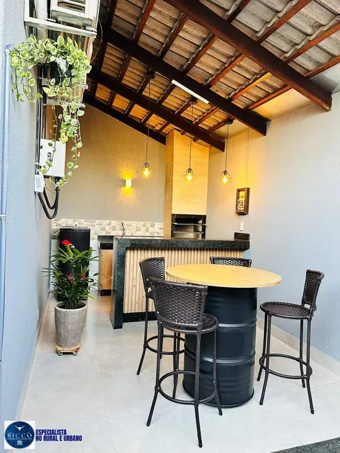 Foto 2 de Casa com 3 quartos à venda, 193m2 em Jardim Ipiranga, Aparecida De Goiania - GO