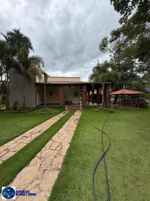Foto 2 de Chácara com 3 quartos à venda, 5000m2 em Senador Canedo - GO