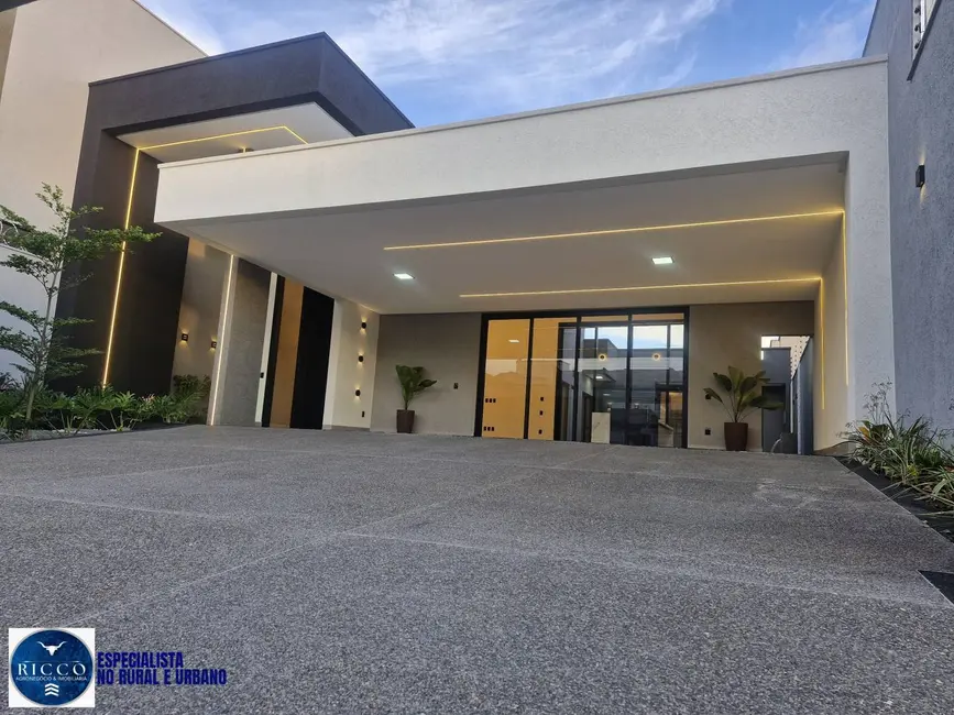 Foto 1 de Casa com 3 quartos à venda, 345m2 em Moinho dos Ventos, Goiania - GO