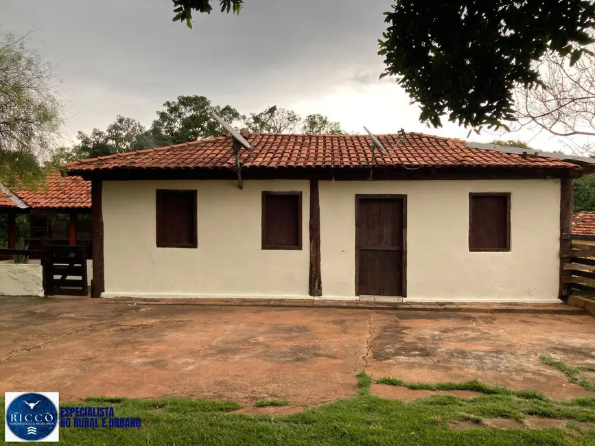 Foto 4 de Chácara com 3 quartos à venda, 8m2 em Edeia - GO