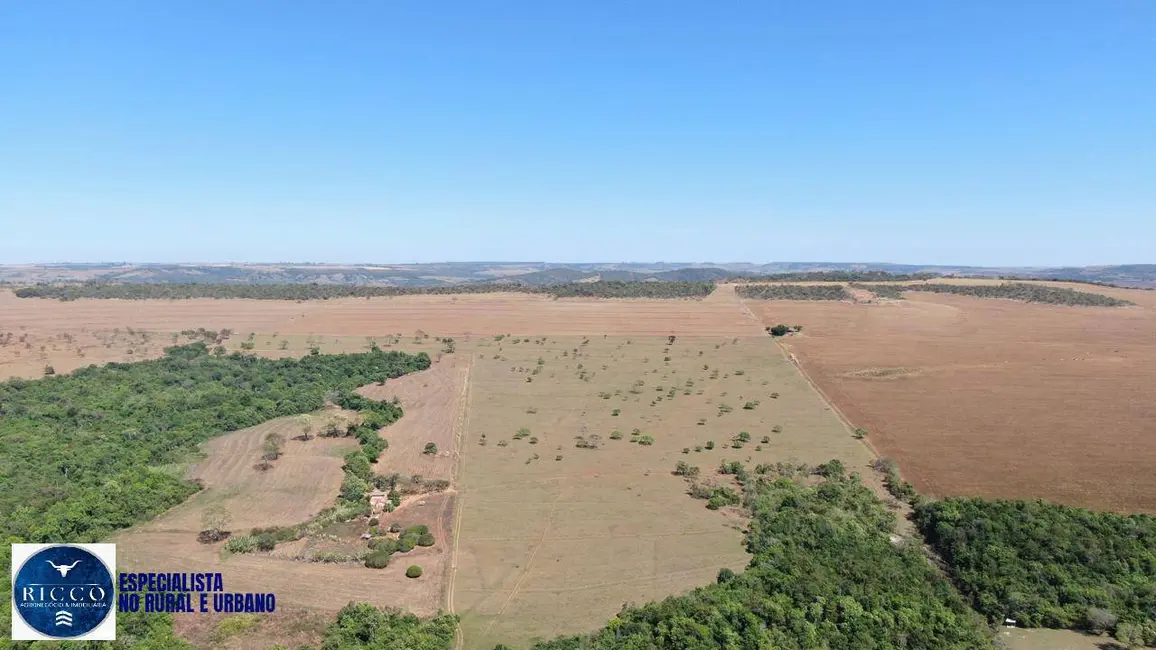 Fazenda / Haras com 5 quartos à venda, 260m2 em Corumba De Goias - GO - imagem 7 Foto 7 de Fazenda / Haras com 5 quartos à venda, 260m2 em Corumba De Goias - GO