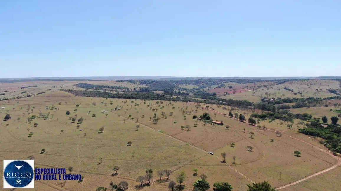 Fazenda / Haras com 5 quartos à venda, 260m2 em Corumba De Goias - GO - imagem 8 Foto 8 de Fazenda / Haras com 5 quartos à venda, 260m2 em Corumba De Goias - GO