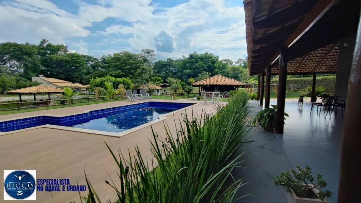 Chácara com 3 quartos à venda, 2789m2 em Hidrolandia - GO - imagem 4 Foto 4 de Chácara com 3 quartos à venda, 2789m2 em Hidrolandia - GO