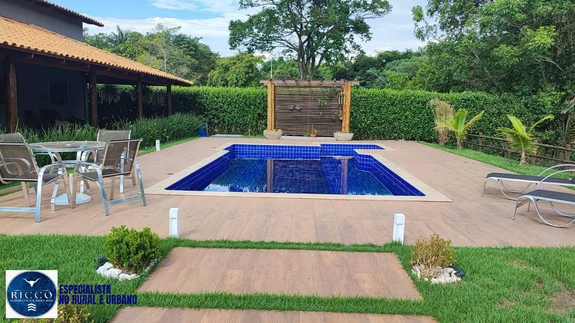 Chácara com 3 quartos à venda, 2789m2 em Hidrolandia - GO - imagem 3 Foto 3 de Chácara com 3 quartos à venda, 2789m2 em Hidrolandia - GO