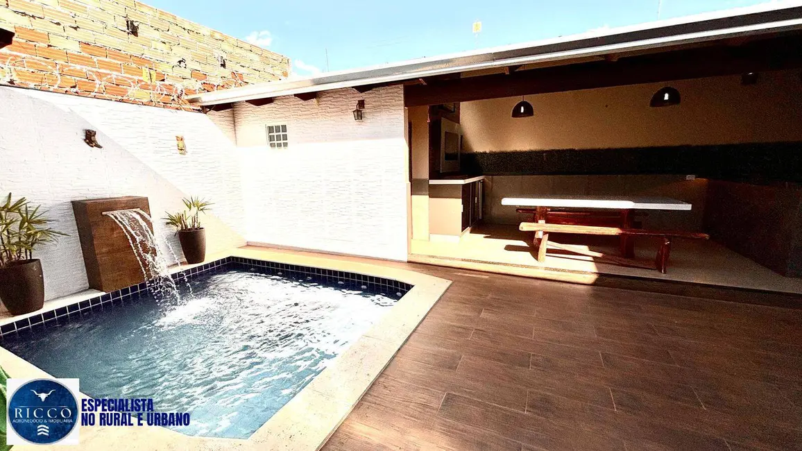 Foto 4 de Casa com 3 quartos à venda, 300m2 em Residencial Arco Verde, Goiania - GO