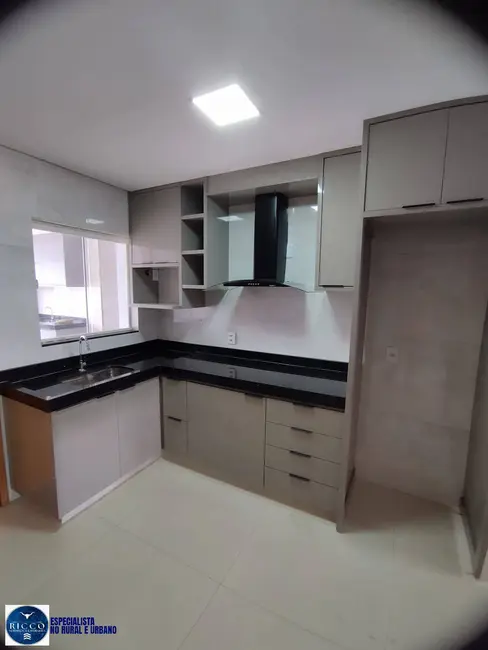 Foto 7 de Sobrado com 3 quartos à venda, 224m2 em Jardim América, Goiania - GO