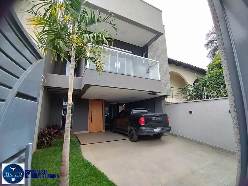 Foto 4 de Sobrado com 3 quartos à venda, 224m2 em Jardim América, Goiania - GO