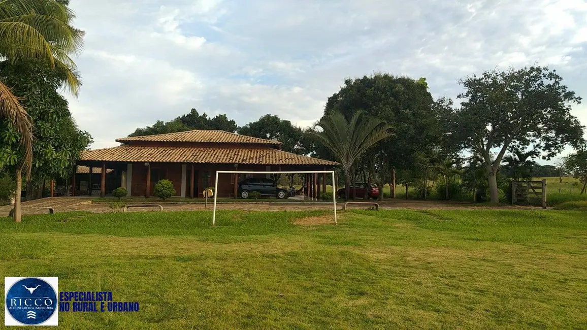 Foto 6 de Chácara com 4 quartos à venda em Trindade - GO