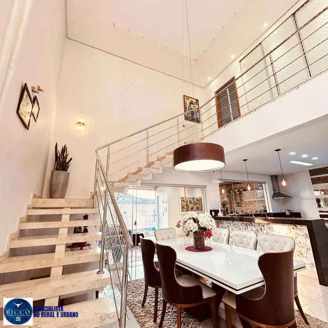 Foto 1 de Casa de Condomínio com 3 quartos à venda, 370m2 em Jardins Madri, Goiania - GO