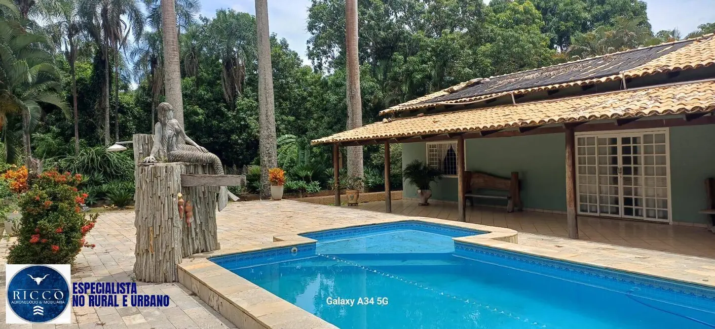 Foto 1 de Fazenda / Haras com 3 quartos à venda, 37m2 em Pirenopolis - GO