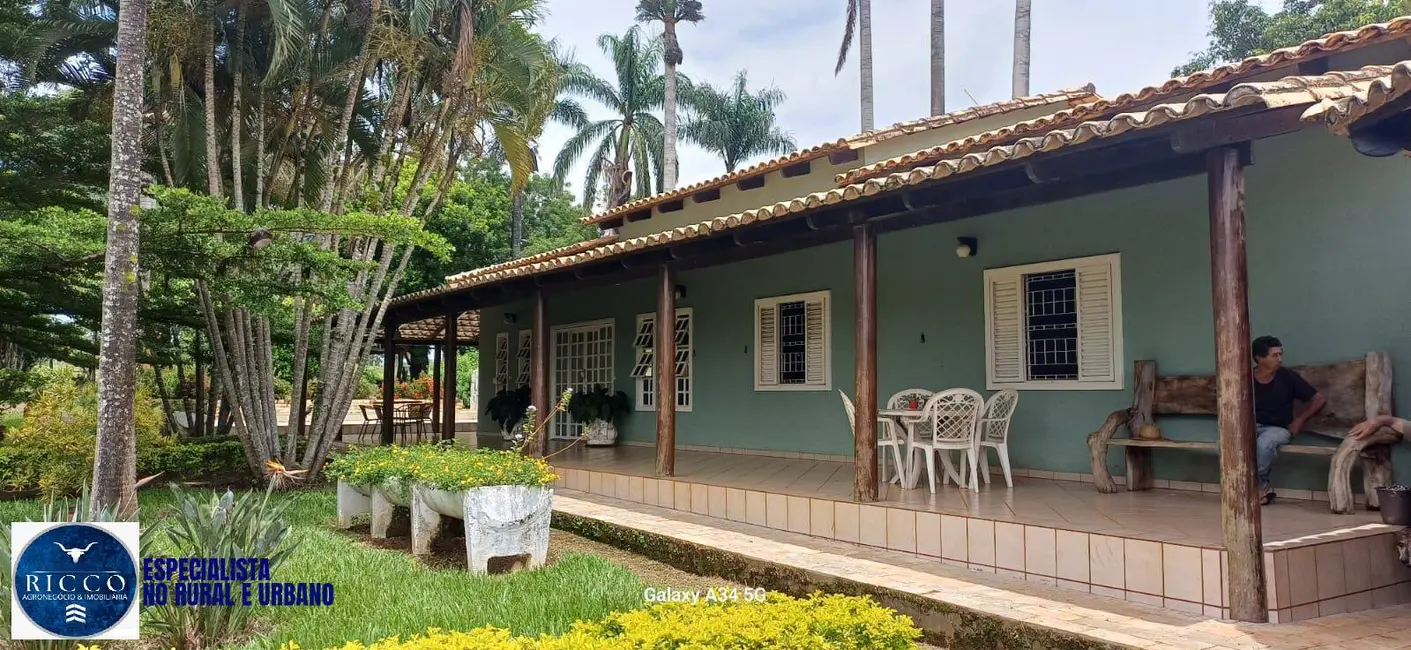 Foto 4 de Fazenda / Haras com 3 quartos à venda, 37m2 em Pirenopolis - GO