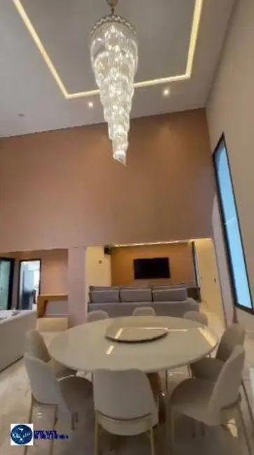 Foto 3 de Casa de Condomínio com 4 quartos à venda, 577m2 em Residencial Goiânia Golfe Clube, Goiania - GO