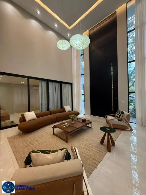 Casa de Condomínio com 4 quartos à venda, 1350m2 em Residencial Aldeia do Vale, Goiania - GO - imagem 5 Foto 5 de Casa de Condomínio com 4 quartos à venda, 1350m2 em Residencial Aldeia do Vale, Goiania - GO