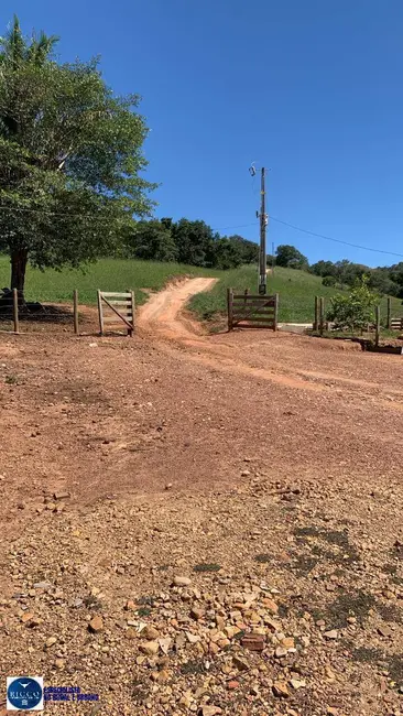Foto 6 de Fazenda / Haras com 4 quartos à venda, 153m2 em Niquelandia - GO