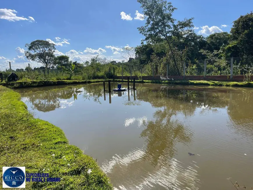 Foto 4 de Chácara com 3 quartos à venda, 34000m2 em Inhumas - GO